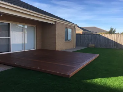 Classic Australian Backyard: Modern Deck & All-Weather Lawn